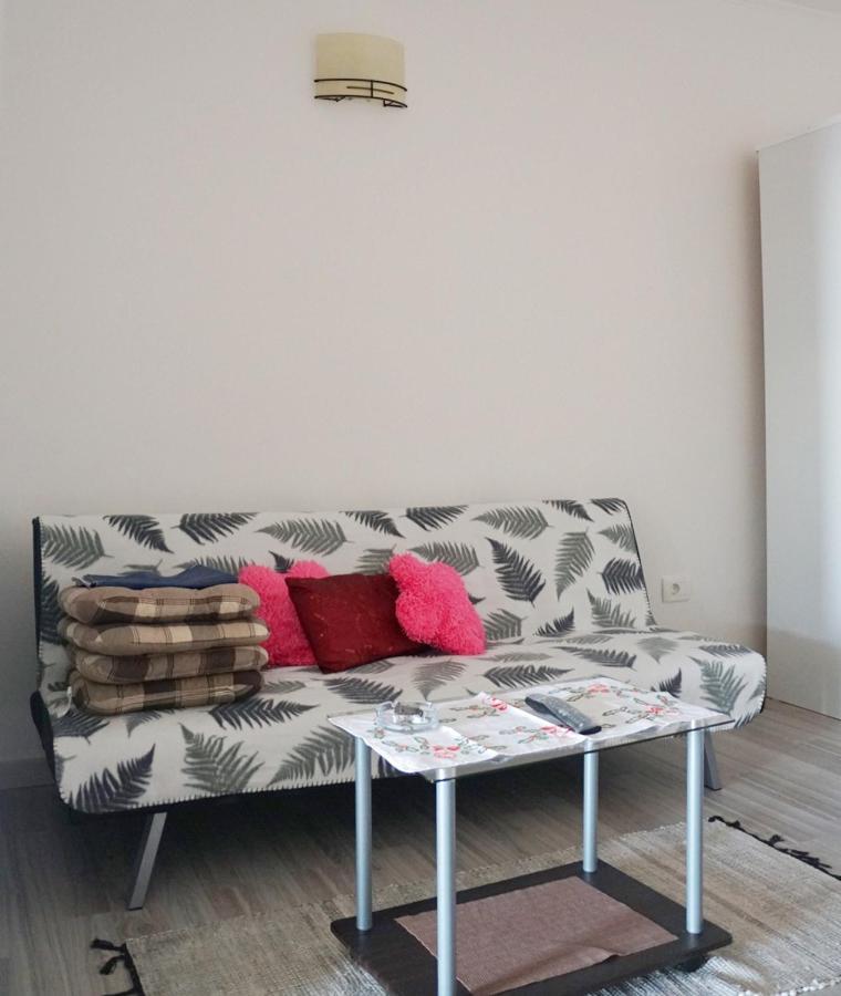 Apartmani Vesna Zambratija  Exteriör bild
