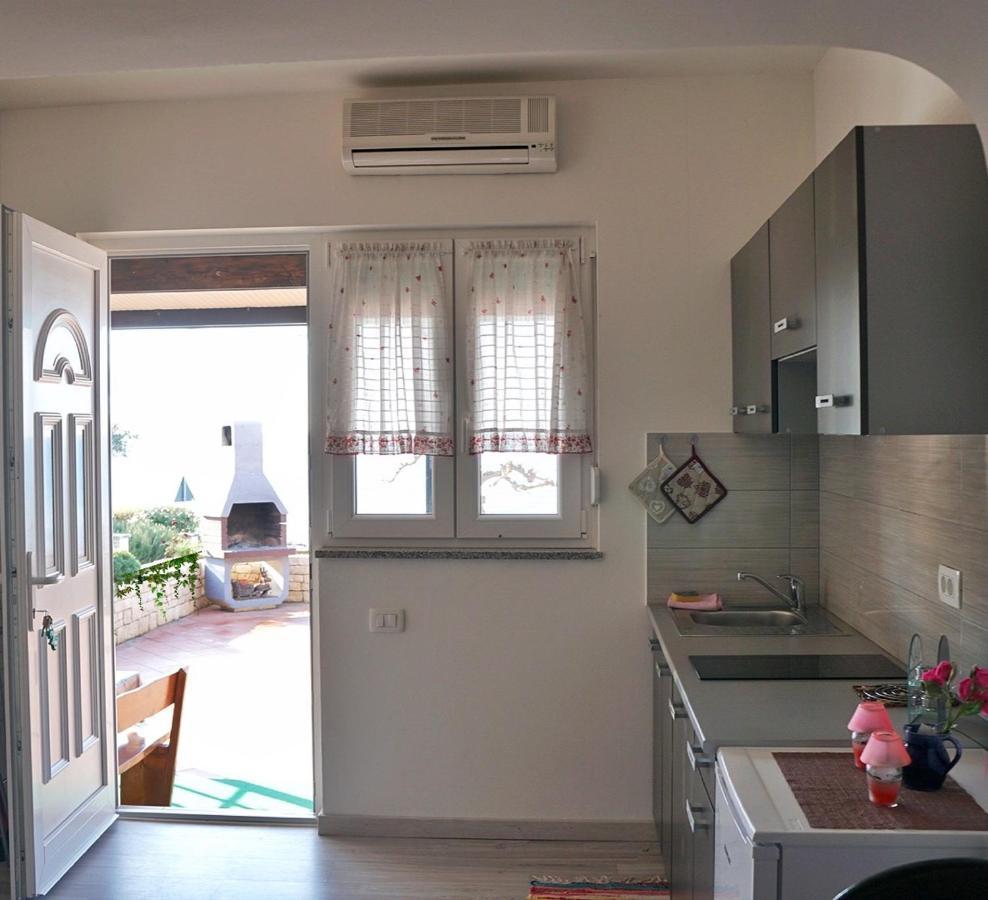 Apartmani Vesna Zambratija  Exteriör bild