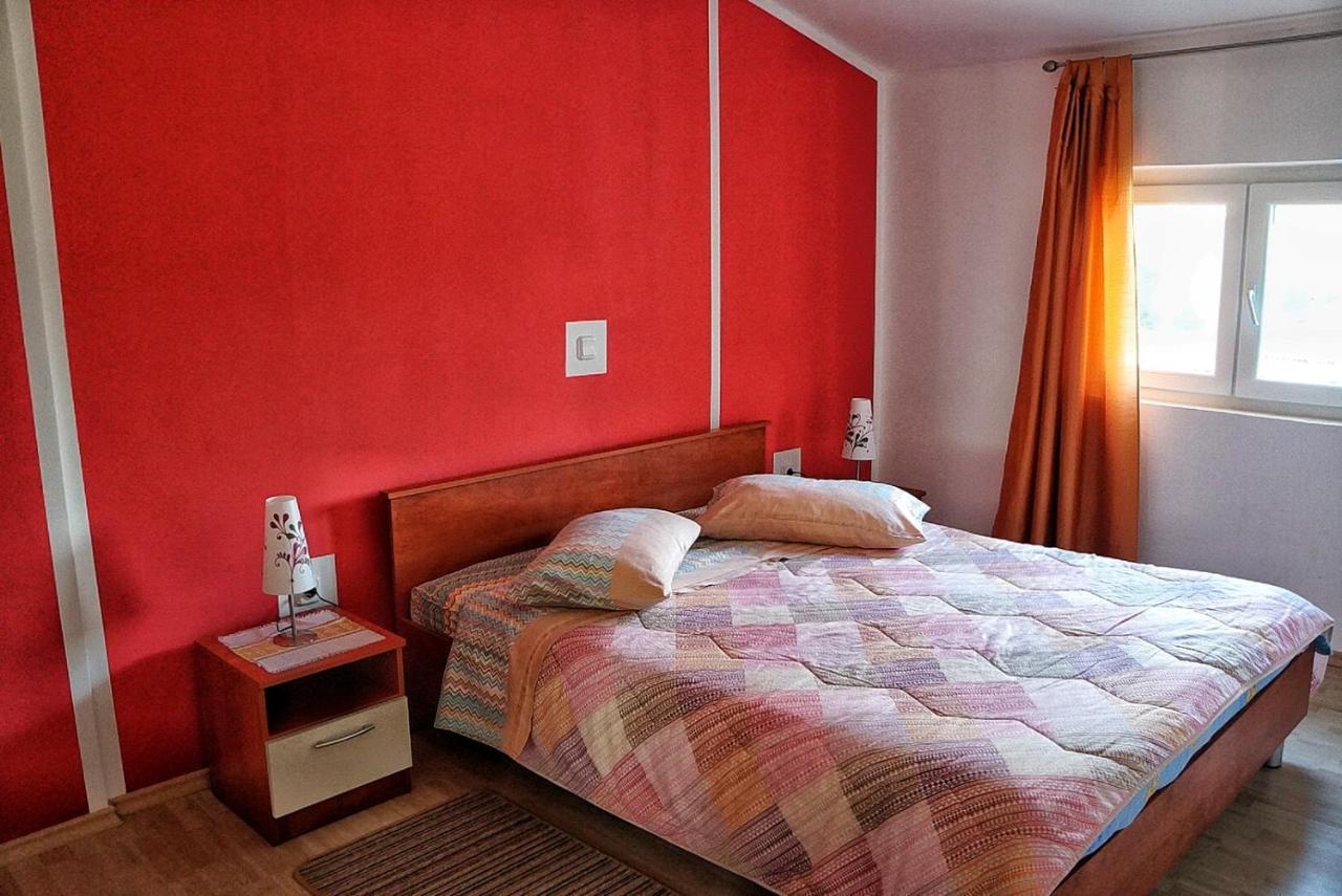 Apartmani Vesna Zambratija  Exteriör bild